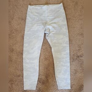 lululemon athletica Camouflage Leggings - Cream